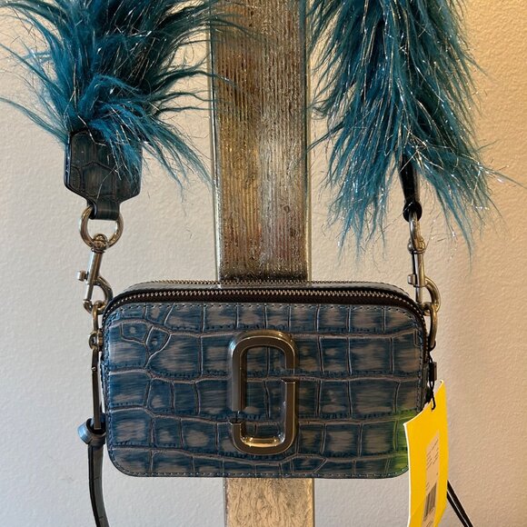 Marc Jacobs Harbor Blue Multi Snapshot Bag with Faux Fur - Picture 3 of 8